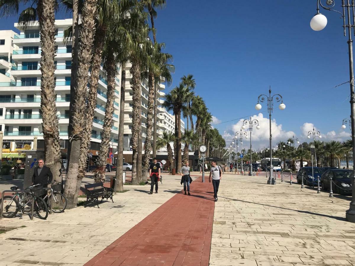 Sea View Central Apt Ithaki Larnaca Esterno foto